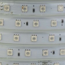 Светодиодная лента AVT 60LED/м RGB 220V герметичная smd5050 8Вт/м IP65 15х7mm
