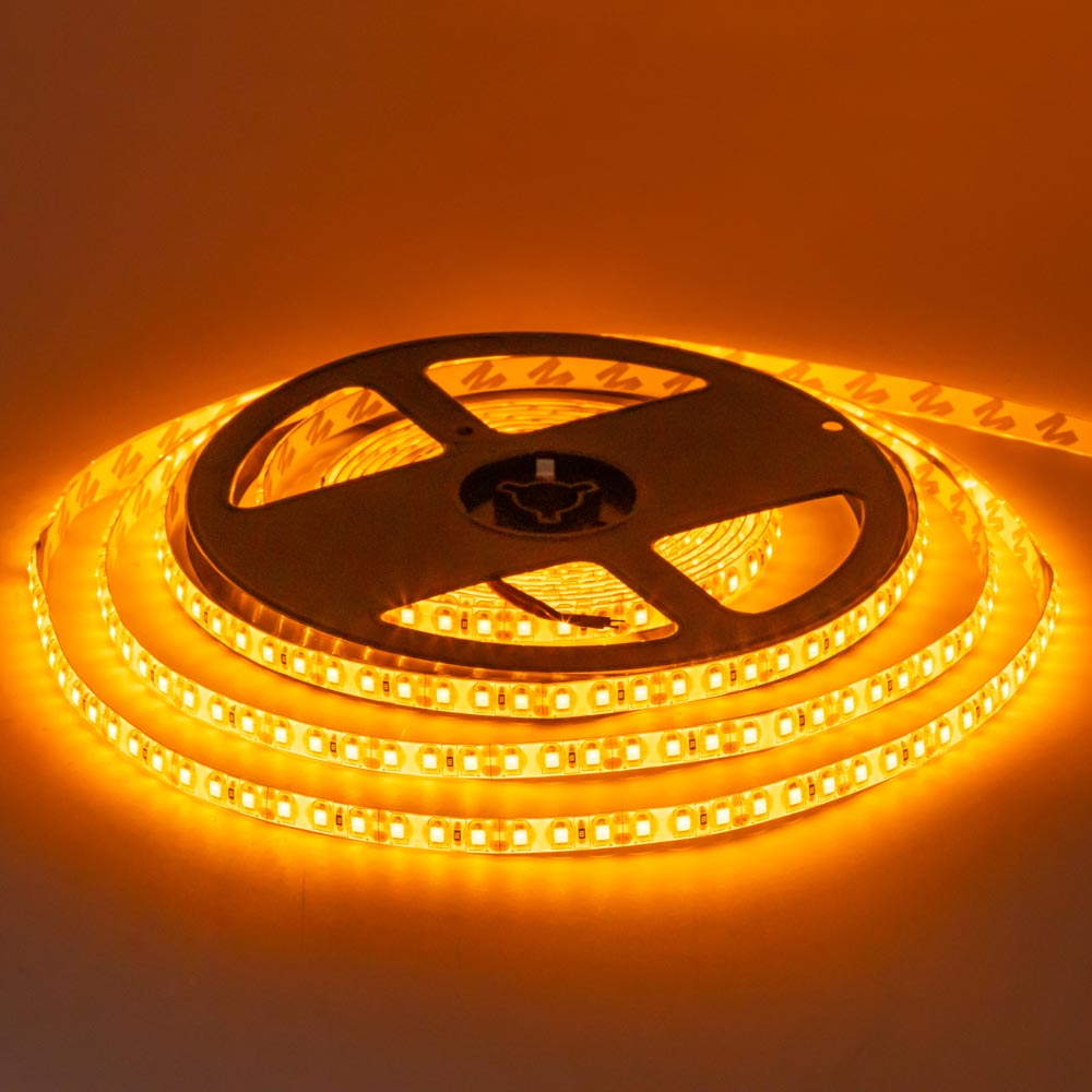 Світлодіодна стрічка жовта 12V smd2835 120LED/м IP20