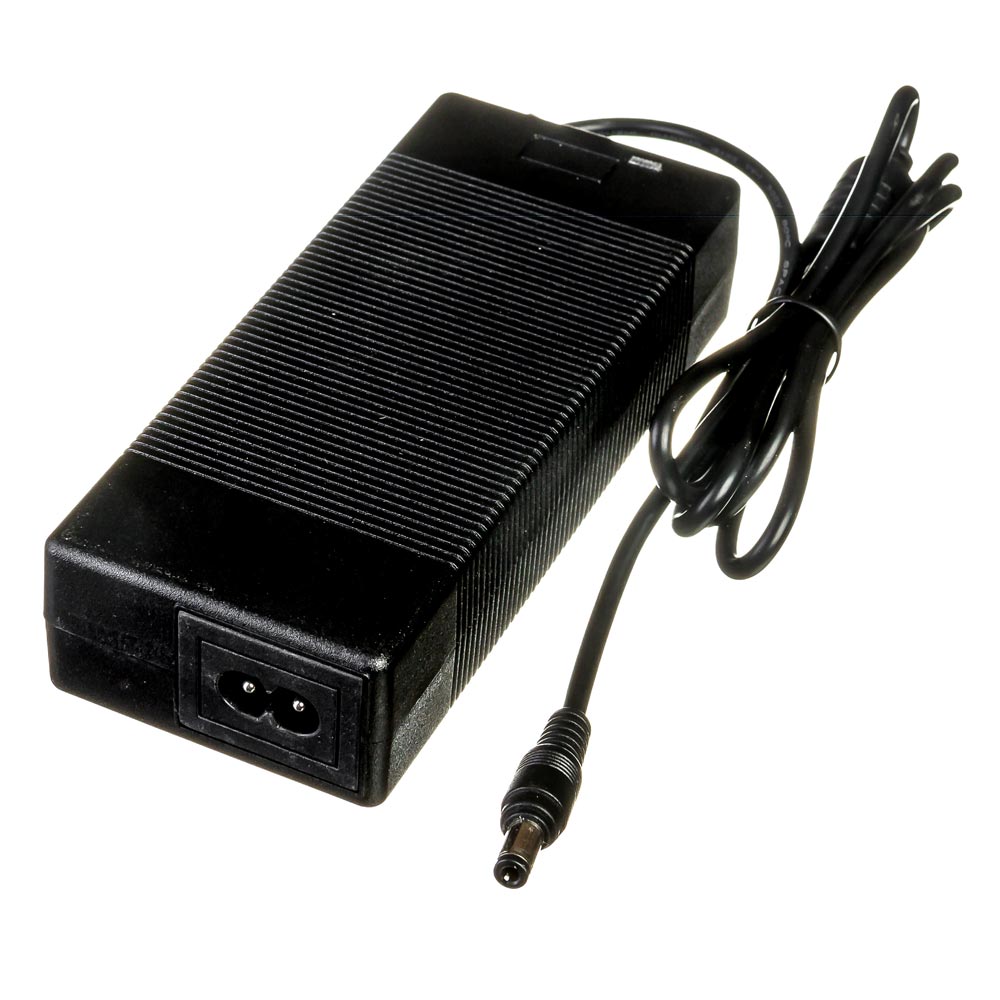 Блок питания 12V 10А 120Вт со штекером и кабелем питания
